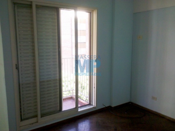 EXCELENTE DEPARTAMENTO DE 2 DORMITORIOS A LA CALLE CON DOBLE BALCON PISO ALTO