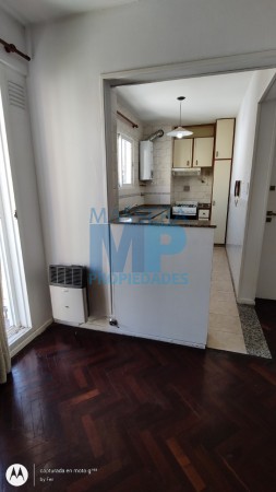 EXCELENTE DEPARTAMENTO DE 2 DORMITORIOS A LA CALLE CON DOBLE BALCON PISO ALTO