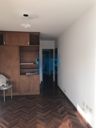 DEPARATMENTO 1 DORMITORIO AMPLIO CON BALCON A LA CALLE