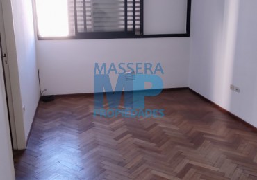 Pte. Roca 1400. Departamento de 1 Dormitorio Al Contrafrente en Pleno Centro de La Ciudad.